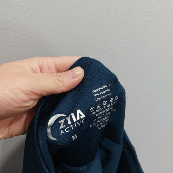 ZYIA Skirts Zyia Chill Clubhouse Skort Tennis Skirt Medium Navy